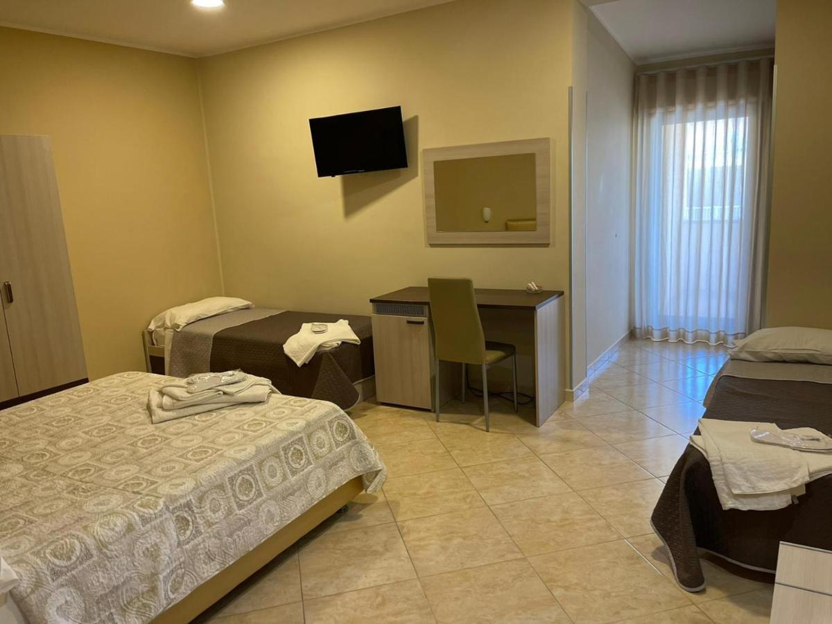Hotel La Campagnola Капо-Ватикано Екстер'єр фото