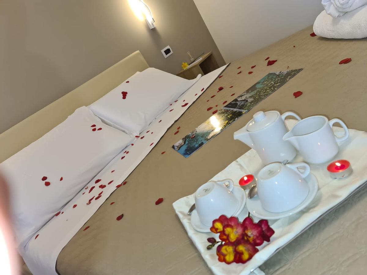 Hotel La Campagnola Капо-Ватикано Екстер'єр фото