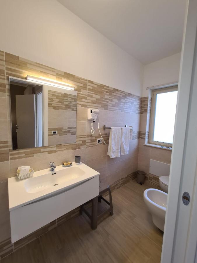 Hotel La Campagnola Капо-Ватикано Екстер'єр фото