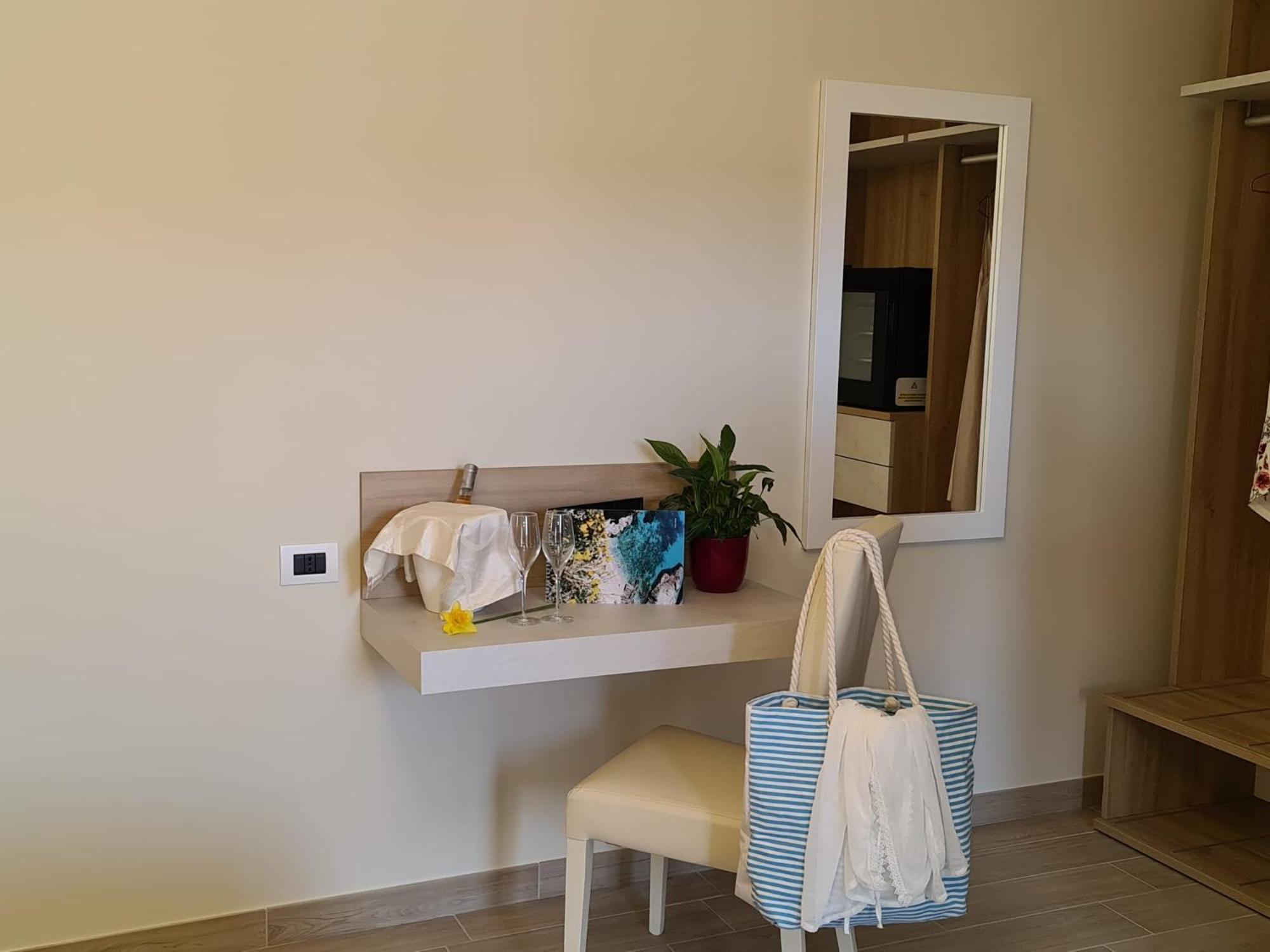 Hotel La Campagnola Капо-Ватикано Екстер'єр фото
