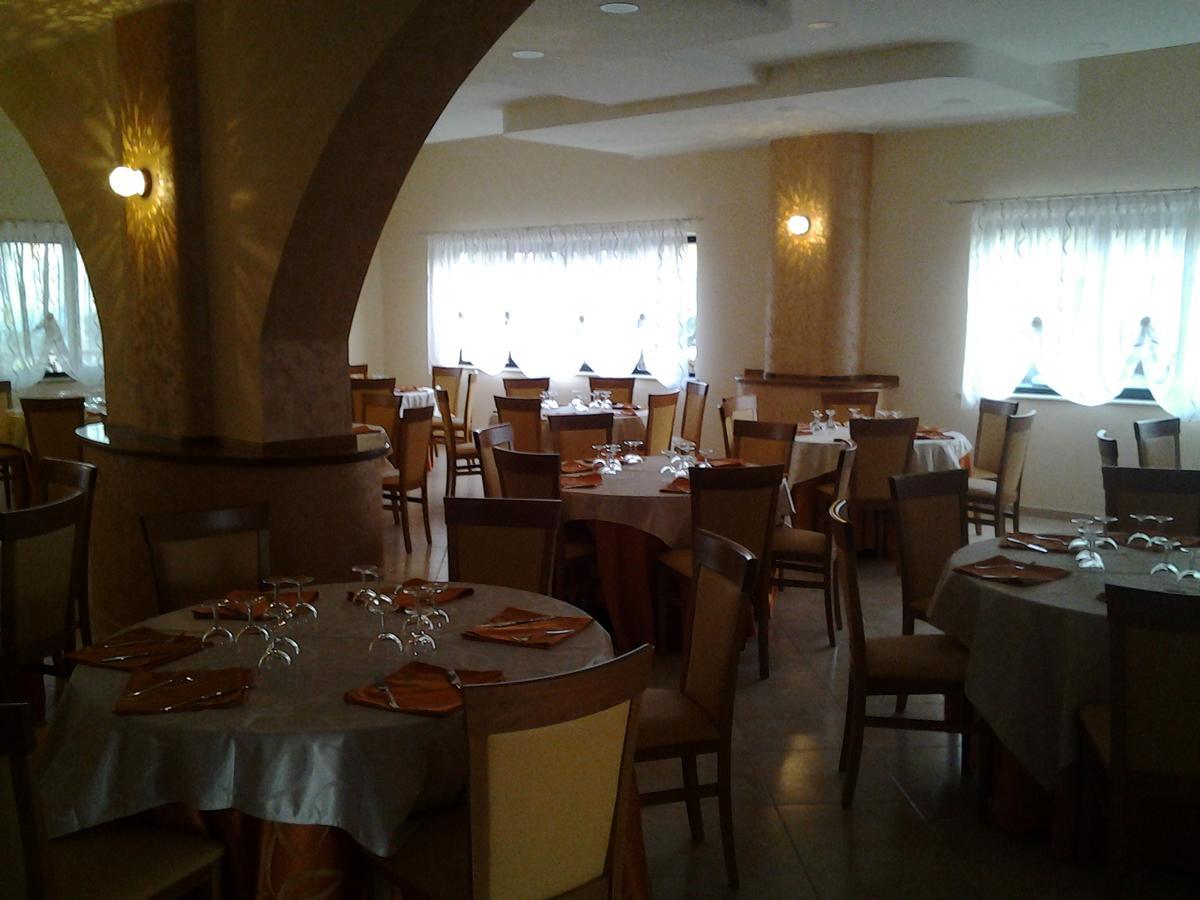 Hotel La Campagnola Капо-Ватикано Екстер'єр фото